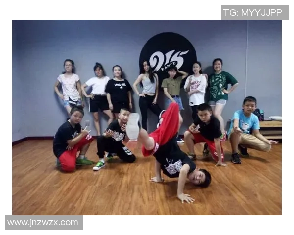 街舞战术：北京街舞队的防反体系